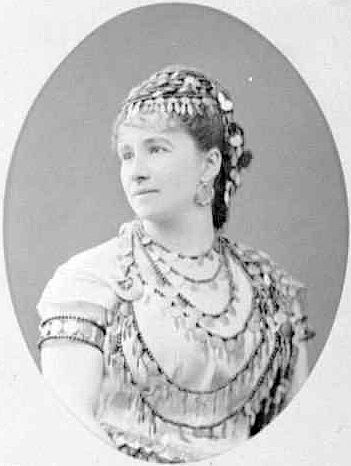 File:Alice Ducasse 1875.jpg