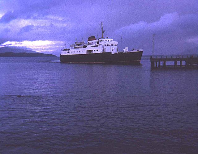 File:Armadale Pier - geograph.org.uk - 625821.jpg