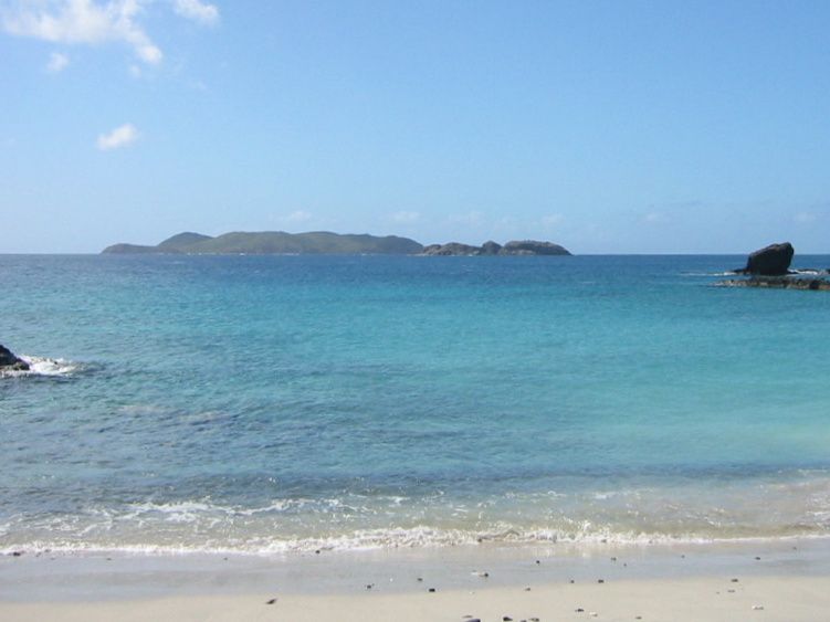 File:Savana Island, USVI, 2005.jpg