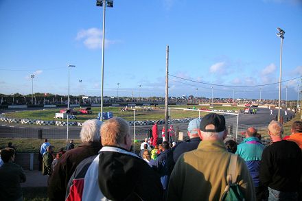 File:Skegness Stadium - geograph.org.uk - 216451.jpg