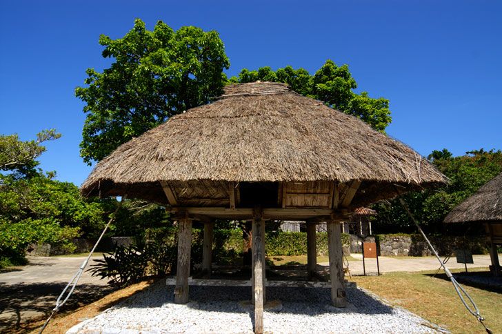 File:Warehouse at Motobu.jpg