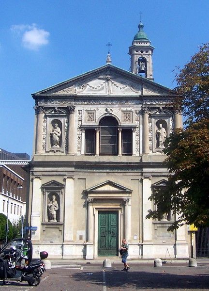 File:099MilanoSsBarnabaPaolo.JPG