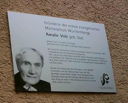 File:Amalievolz.jpg