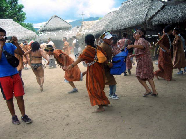 File:Asháninka Dance.jpg