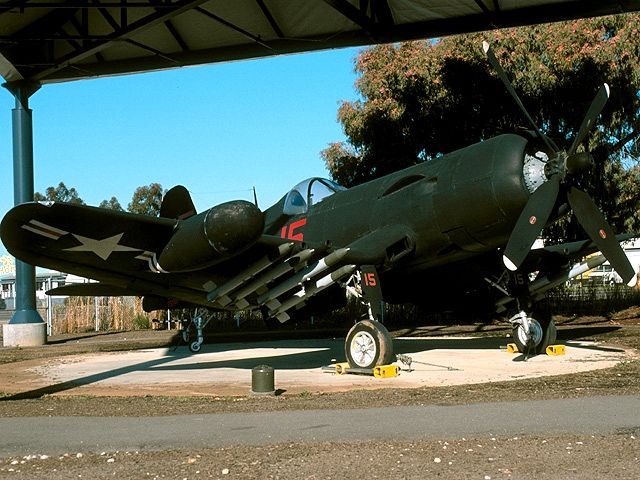 File:F4U-5N 122189.jpg