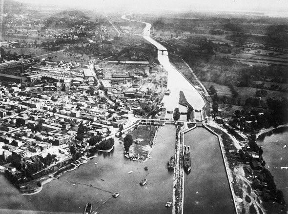 File:LachineCanal1920.jpg