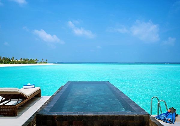 File:Movenpick Maldives 2019.jpg