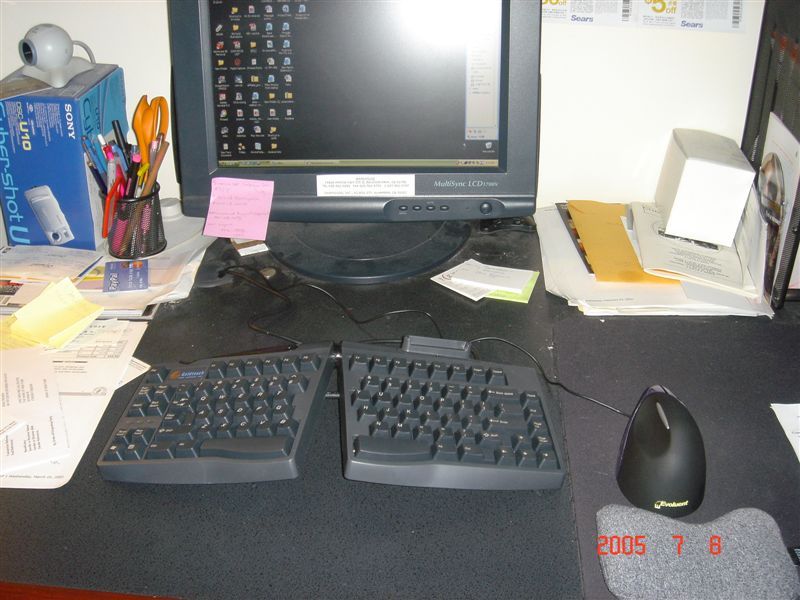 File:New ergonimic keyboard & mouse.jpg