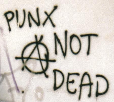 File:PunkNotDead-graffiti.jpg