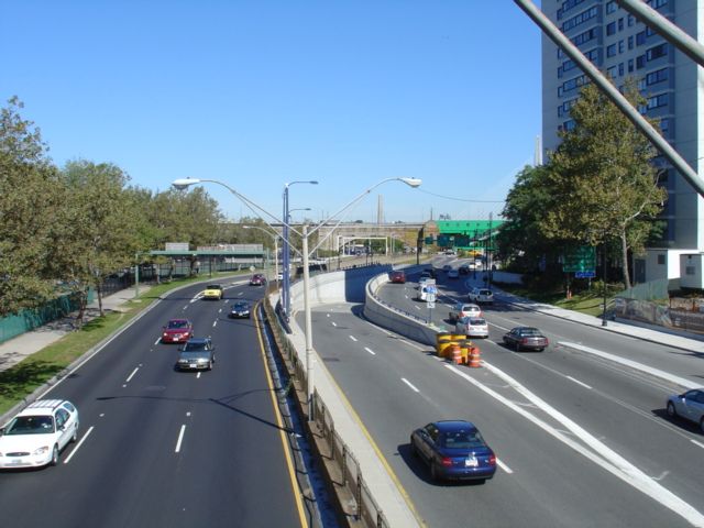 File:Storrow Drive, Boston.jpg