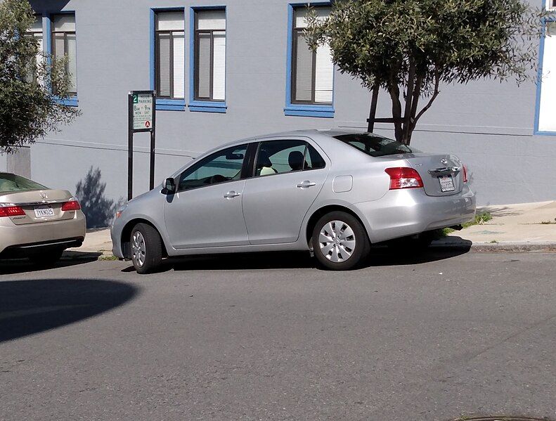 File:2009 Toyota Yaris.jpg