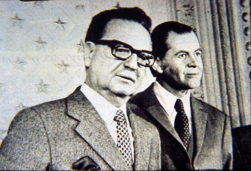 File:Aylwin Allende.jpg