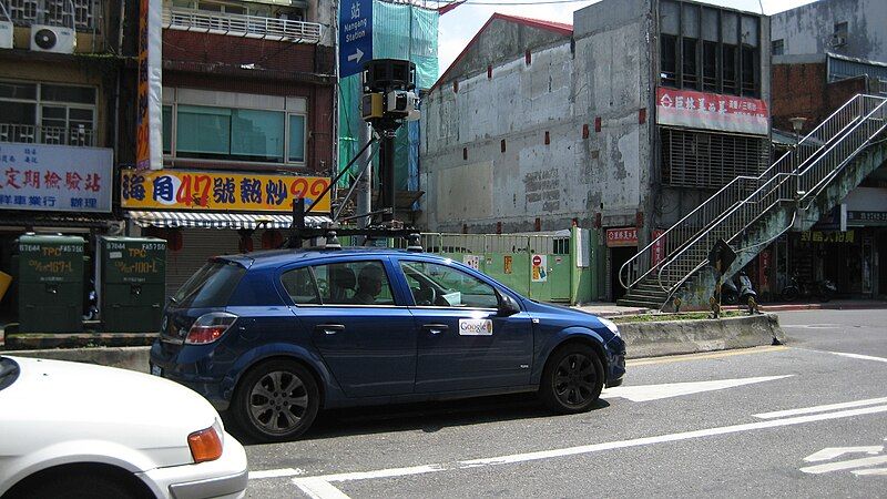 File:GoogleStreetViewCarTaipei.jpg