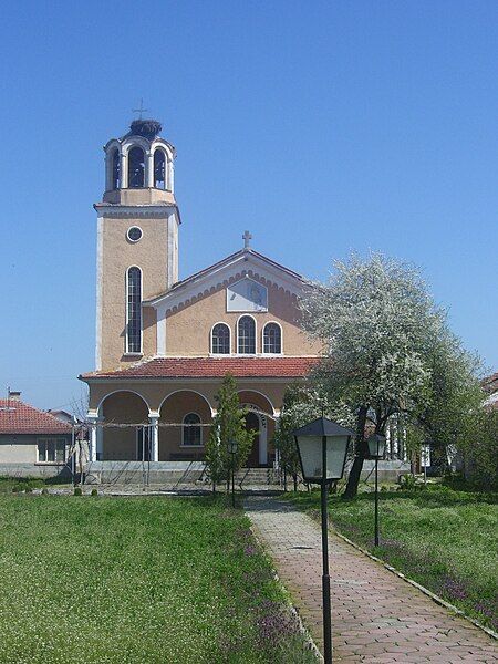 File:Kaloyanovo Orthodox Church2.jpg