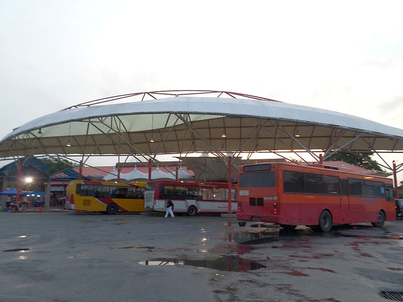 File:Kulai Bus Terminal.jpg