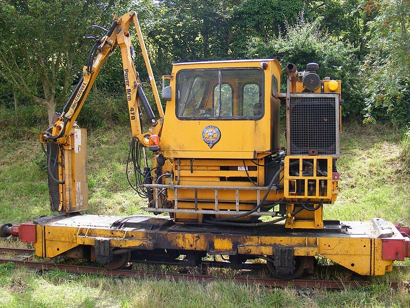 File:Talyllyn Flail mover.JPG