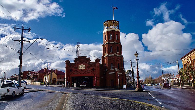 File:BallaratEastFireBrigade.jpg