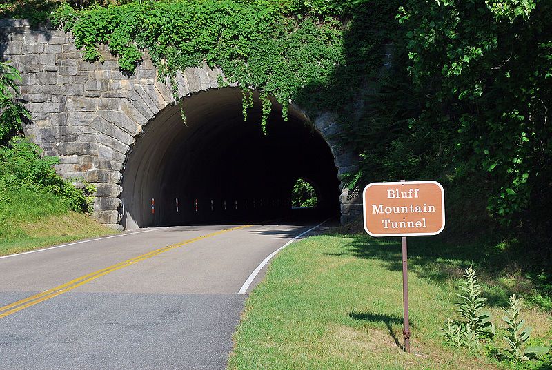 File:Bluff Mountain Tunnel.jpg