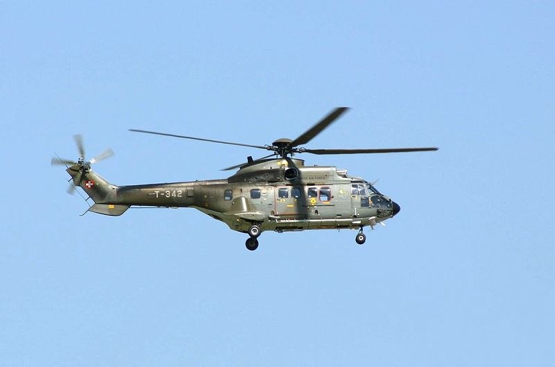 File:Cougar heli ag1.jpg