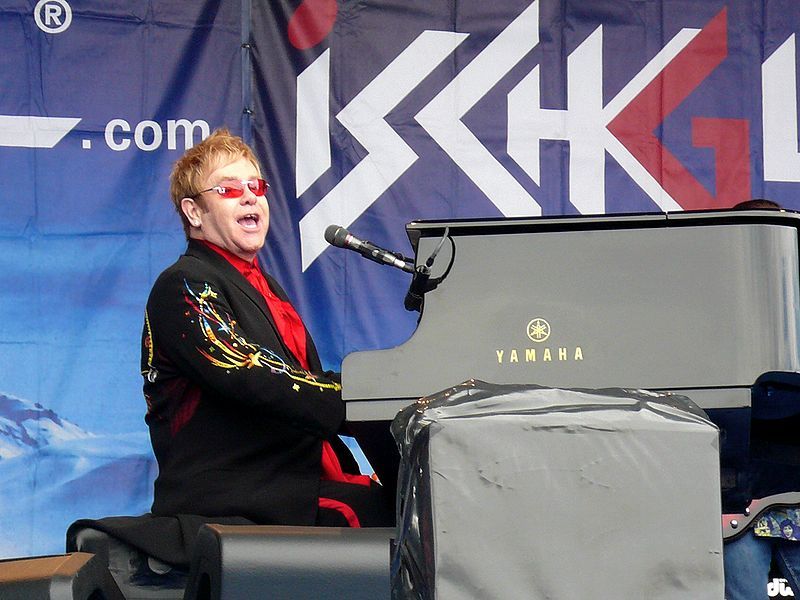 File:Elton John Ischgl.jpg