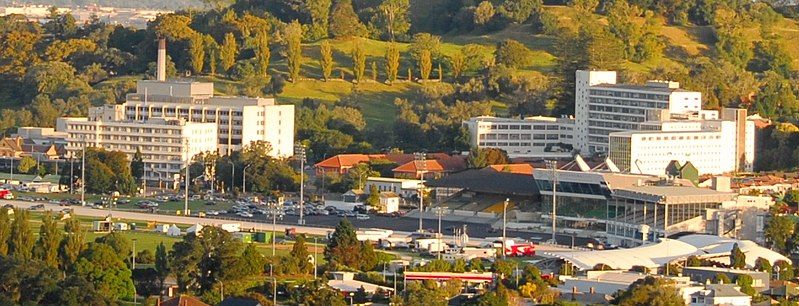 File:Greenlane Clinical Centre.JPG