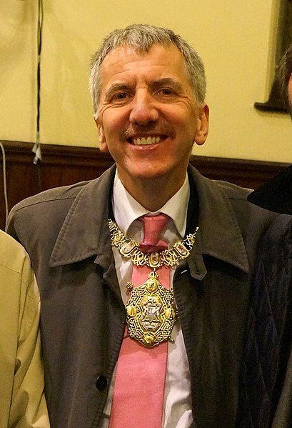 File:Máirtín Ó Muilleoir.jpg