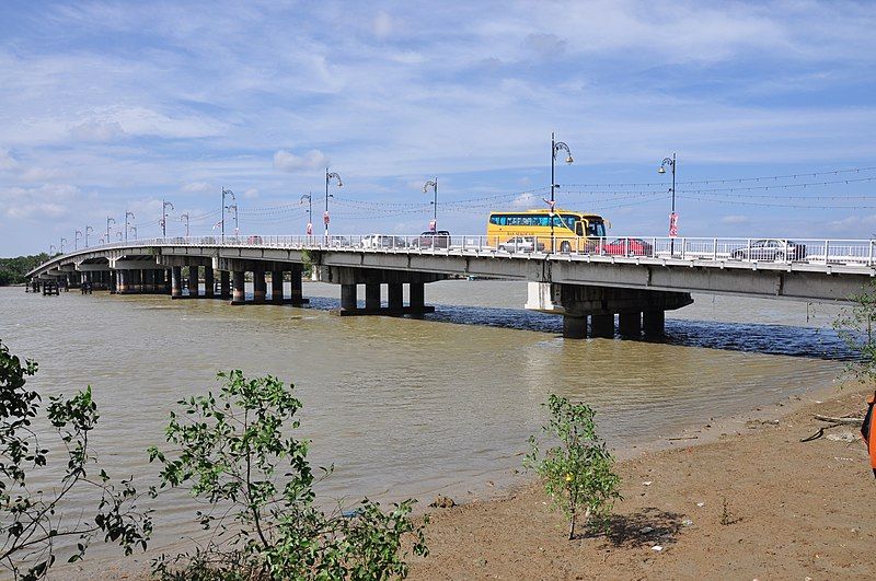 File:Muar river bridge.jpg