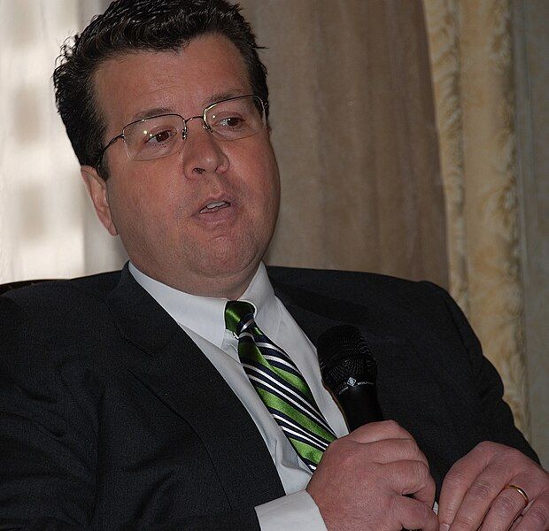 File:Neil Cavuto (1815495689).jpg