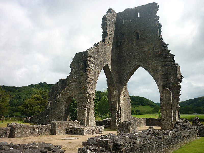 File:Talley Abbey 2010.JPG