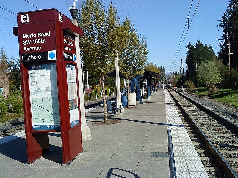 File:WestsideMaxMerlo158thStation.jpg