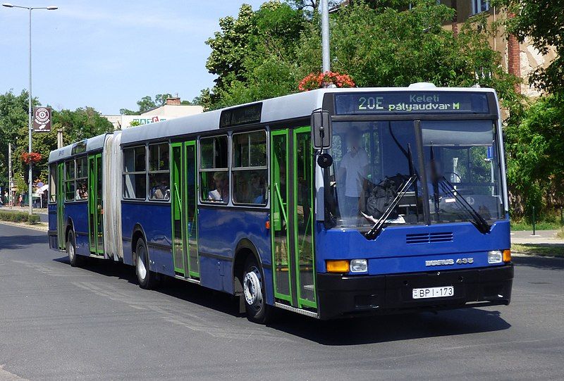 File:20E busz (BPI-173).jpg