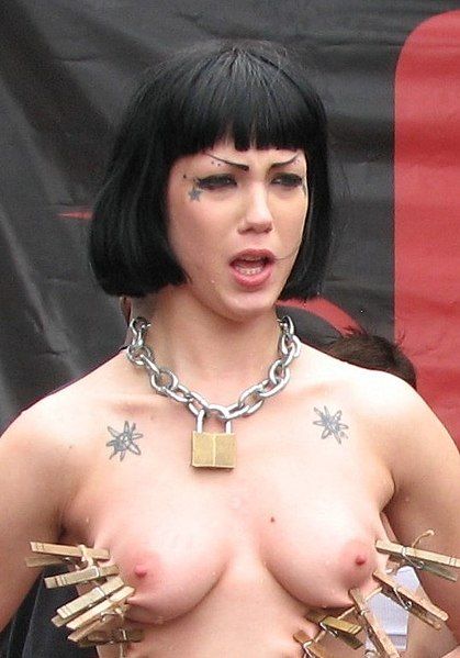 File:BDSM slaves (cropped).jpg