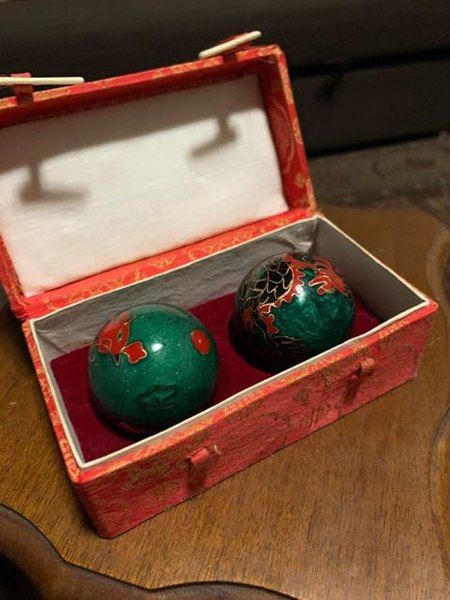 File:Baoding balls.jpg