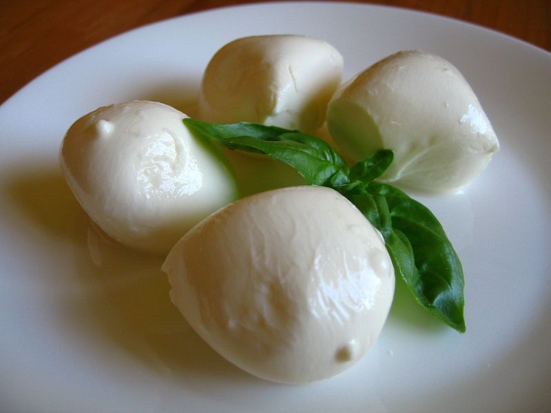 File:Bocconcini gobeirne.jpg