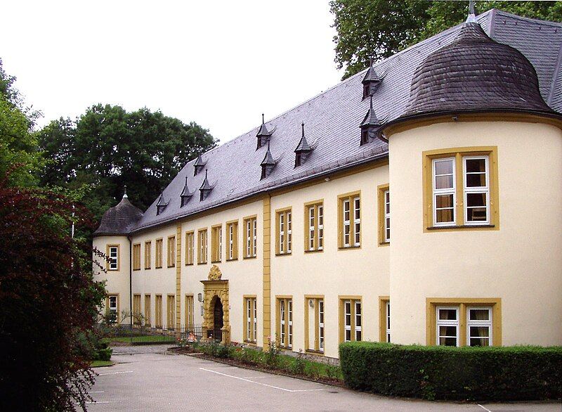 File:GaibachSchloss.JPG