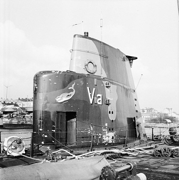 File:HMS Valen V13651.jpg