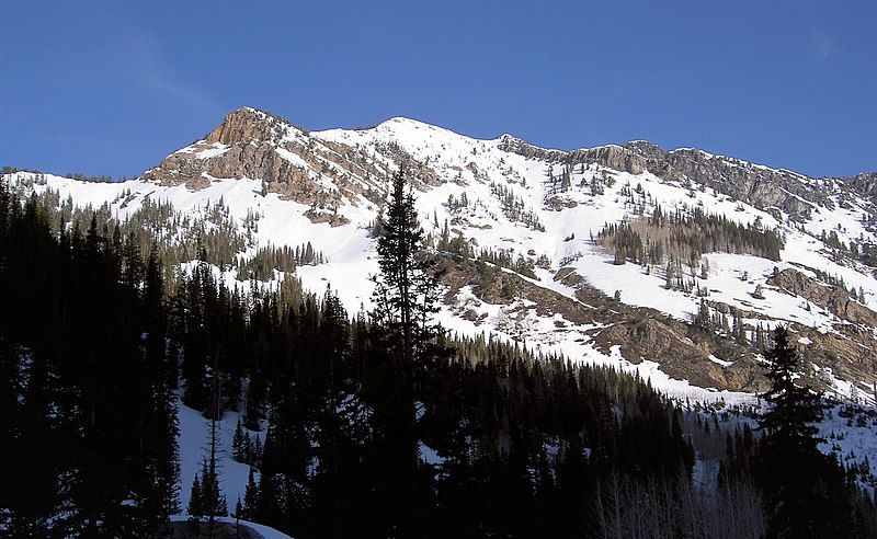 File:Kesler Peak, se.jpg