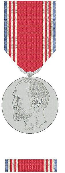 File:Medaille Carneggie Heldenfonds.jpg