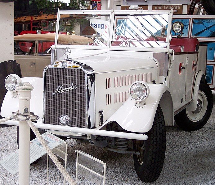 File:Mercedes Kübelwagen G5.jpg