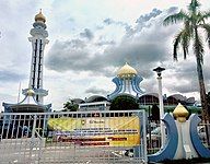 Green Lane was renamed Jalan Masjid Negeri after the Penang State Mosque along the road.