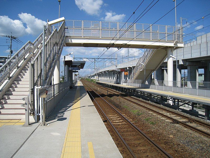 File:Tomiai station (2012-09-25).jpg