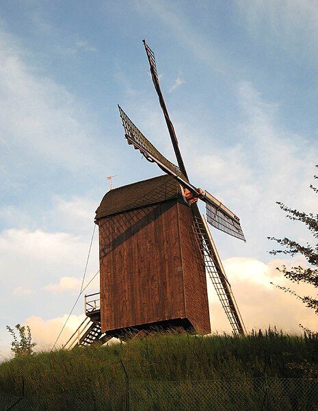 File:2744woluweStLambertWindmill.jpg