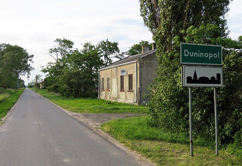 File:DUNINOPOL 01.jpg