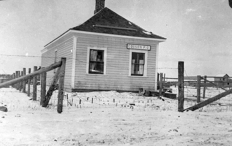 File:Edison, Alberta (1906).jpg