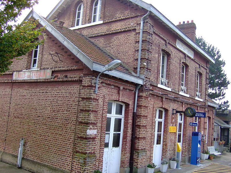 File:Gare de Milly-sur-Thérain.jpg