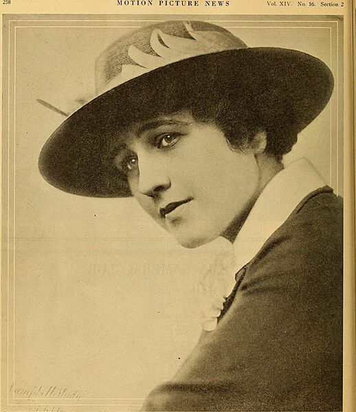 File:Gladys Hanson 1916.jpg