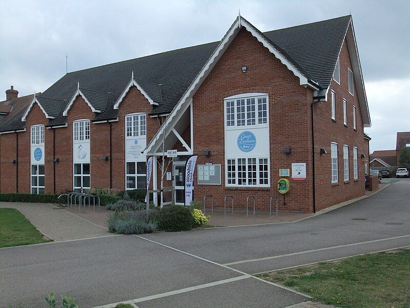 File:GreatDenhamCommunityHall.JPG