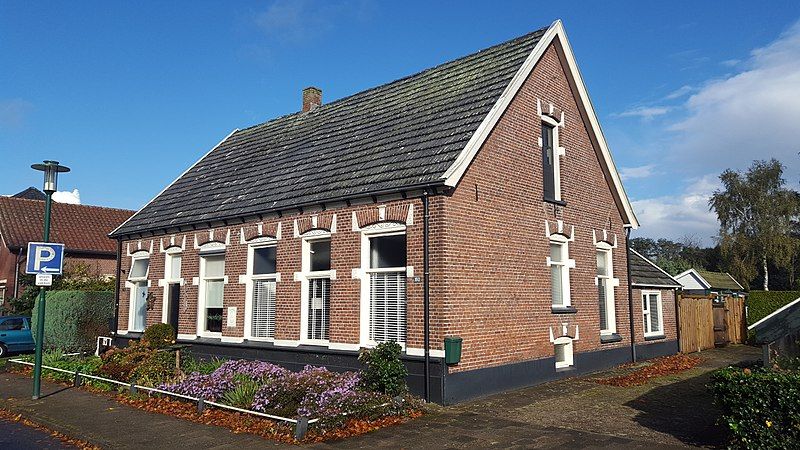 File:JB.Boekelo.DubbeleWoningMetKas.jpg