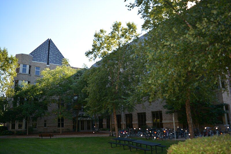 File:Keough hall 2.jpg