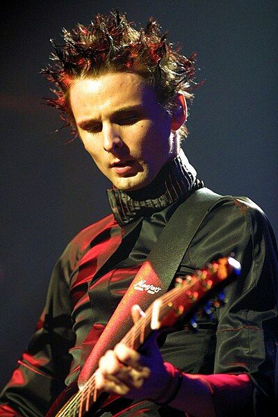 File:Matt Bellamy 2001.jpg